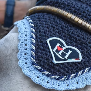 Cuffietta realizzata a mano ad uncinetto LoveHorses